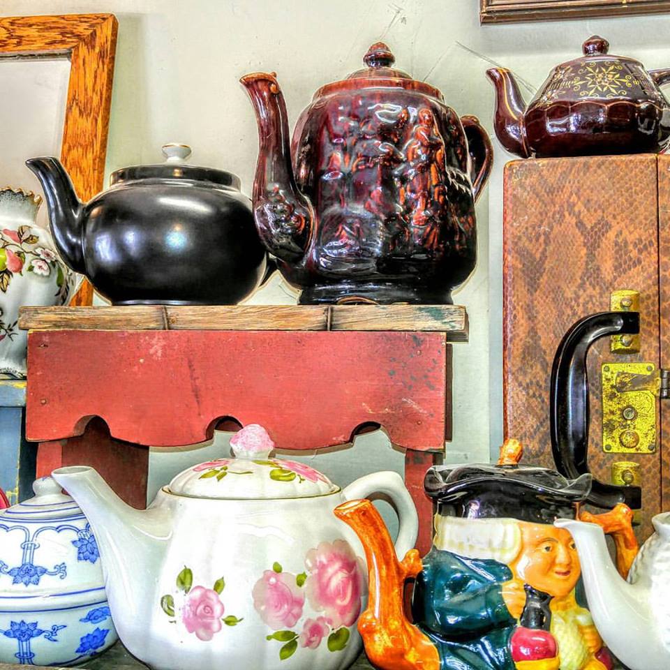 vintage Teapots, antiques Fort Worth